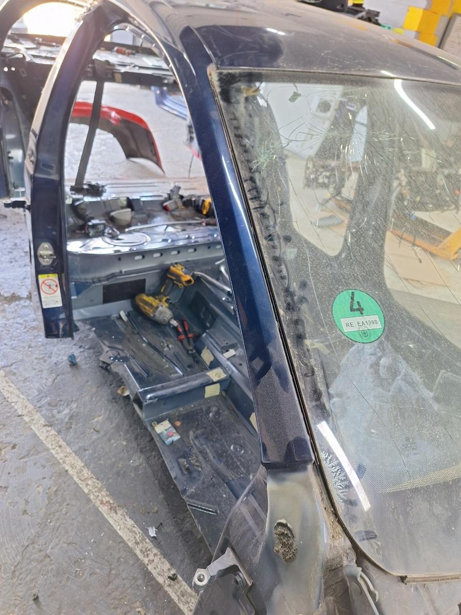 Stalp A montant caroserie fata dreapta VOLKSWAGEN JETTA IV 162, 163, AV3, AV2 2009 - 2017