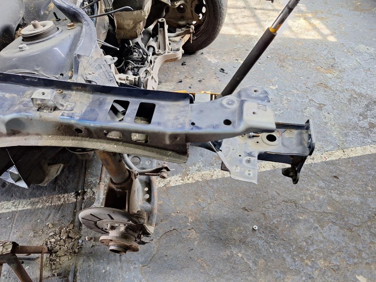 Semi-aripa cu lonjeron dreapta fata VOLKSWAGEN JETTA IV 162, 163, AV3, AV2 2009 - 2017