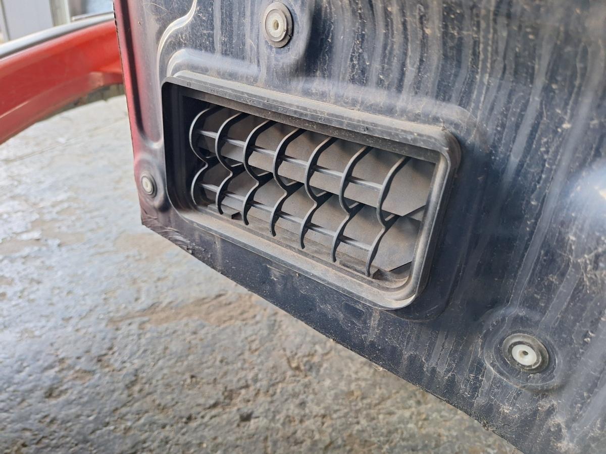Grilaj portbagaj VOLKSWAGEN JETTA IV 162, 163, AV3, AV2 2009 -> 1.2 TSI CBZB 3C0819465