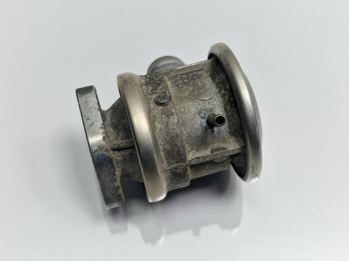 Supapa EGR AUDI A4 Avant 8D5, B5 1994 - 2001 1.6 1.6 1.6 ALZ 06B131101D
