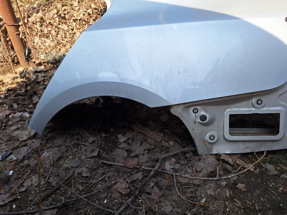 Aripa spate stanga VOLKSWAGEN JETTA IV 162, 163, AV3, AV2 2009 - 2017