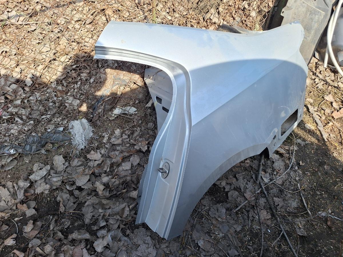 Aripa spate stanga VOLKSWAGEN JETTA IV 162, 163, AV3, AV2 2009 - 2017