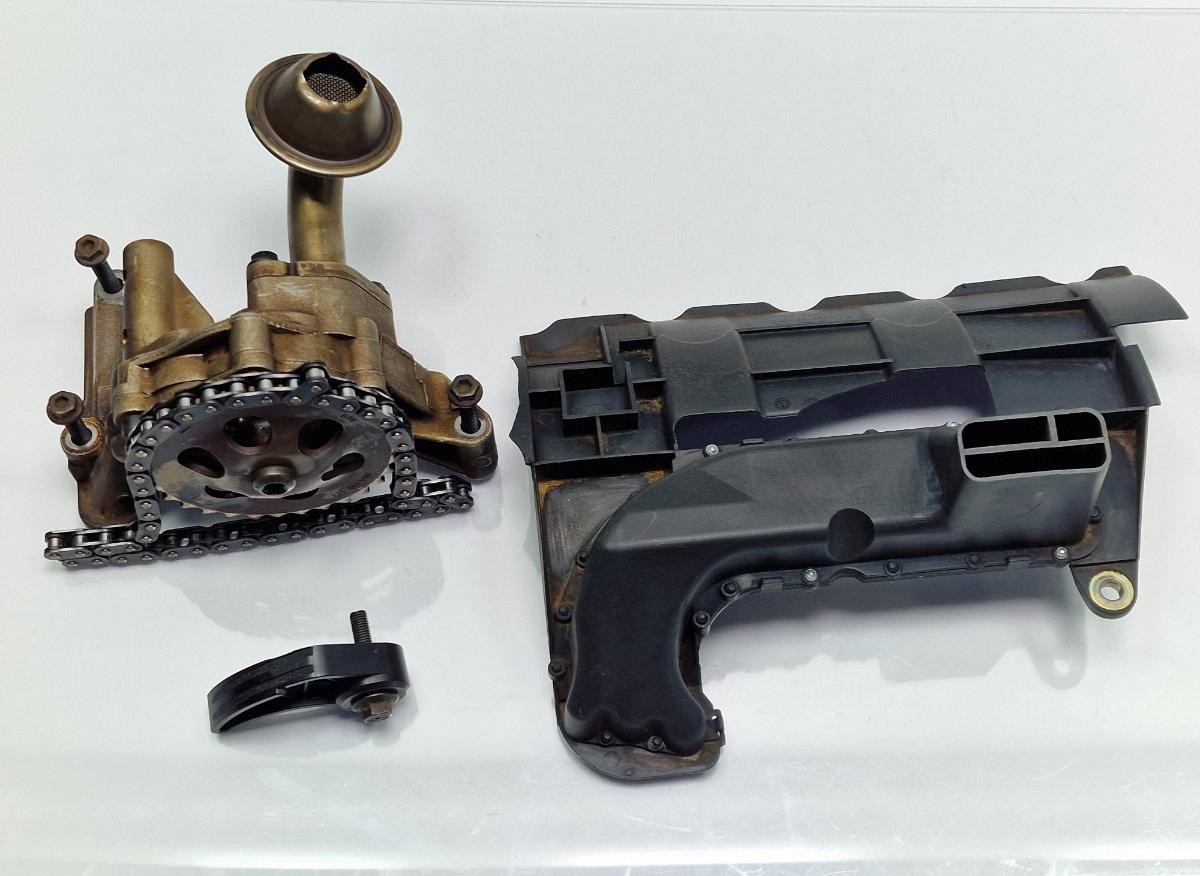 Kit pompa de ulei AUDI A4 Avant 8D5, B5 1994 - 2001 1.6 1.6 1.6 ALZ 06A115105B