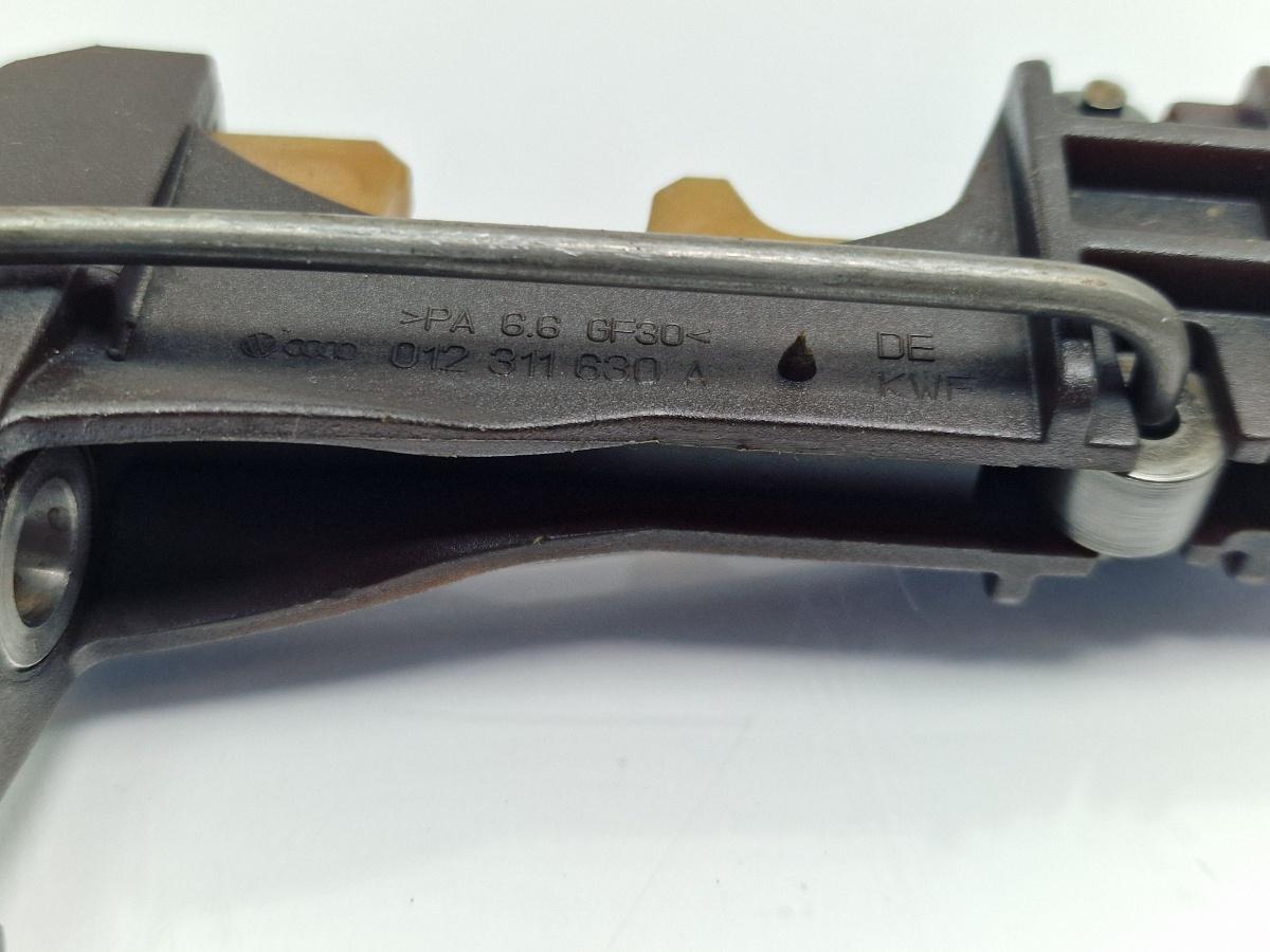 Segment de fixare AUDI A4 Avant 8D5, B5 1994 - 2001 1.6 1.6 1.6 ALZ 012311630A