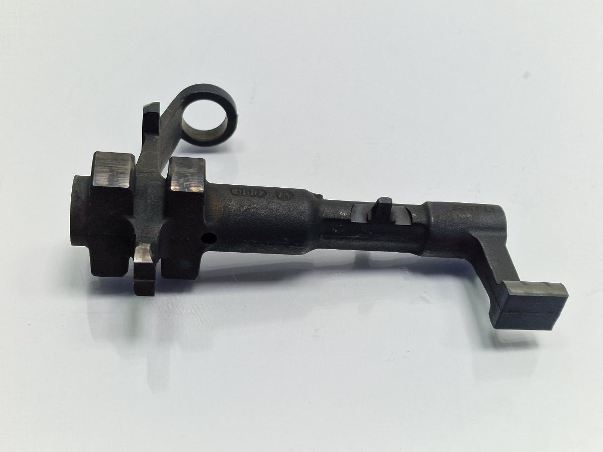 Ax de cumutare AUDI A4 Avant 8D5, B5 1994 - 2001 1.6 1.6 1.6 ALZ 012311619H