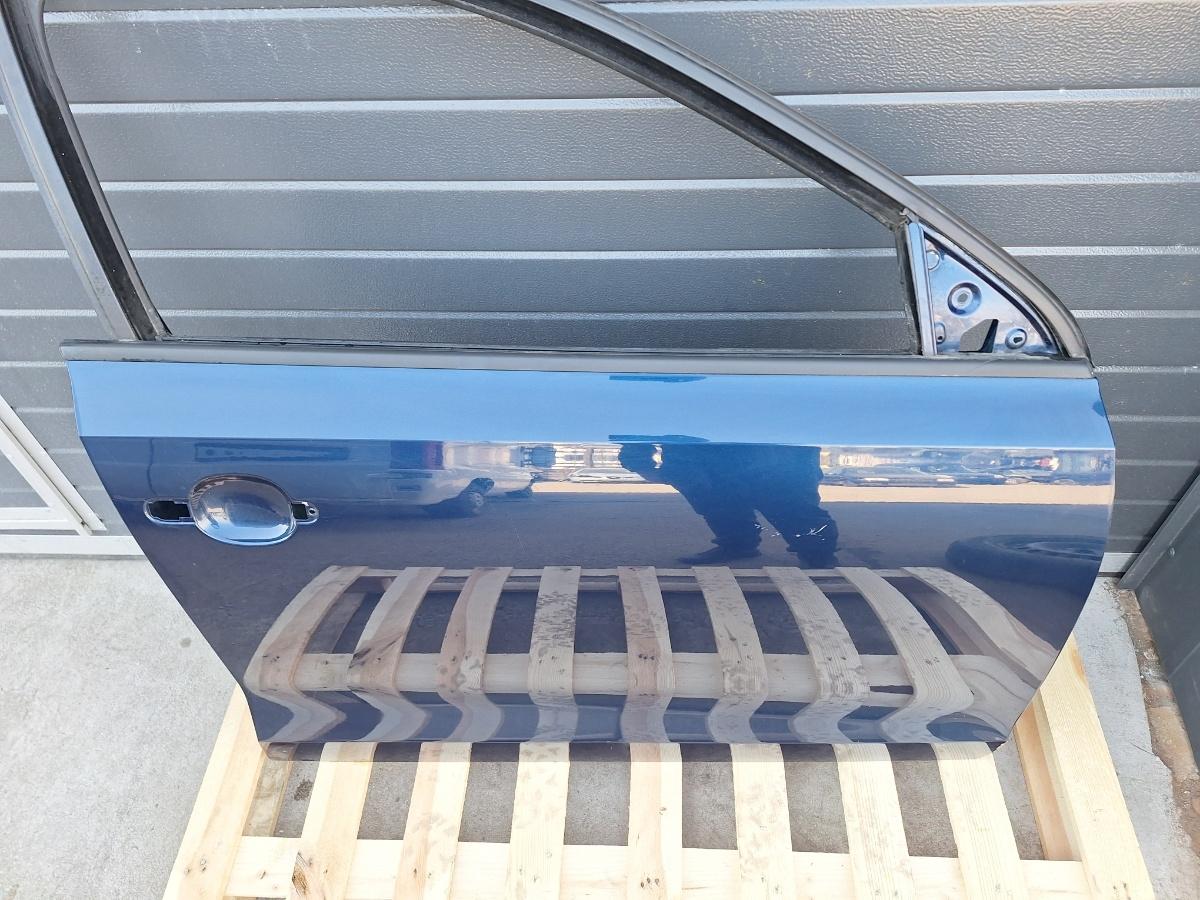 Usa Portiera fata dreapta VOLKSWAGEN JETTA IV 162, 163, AV3, AV2 2009 - 2017