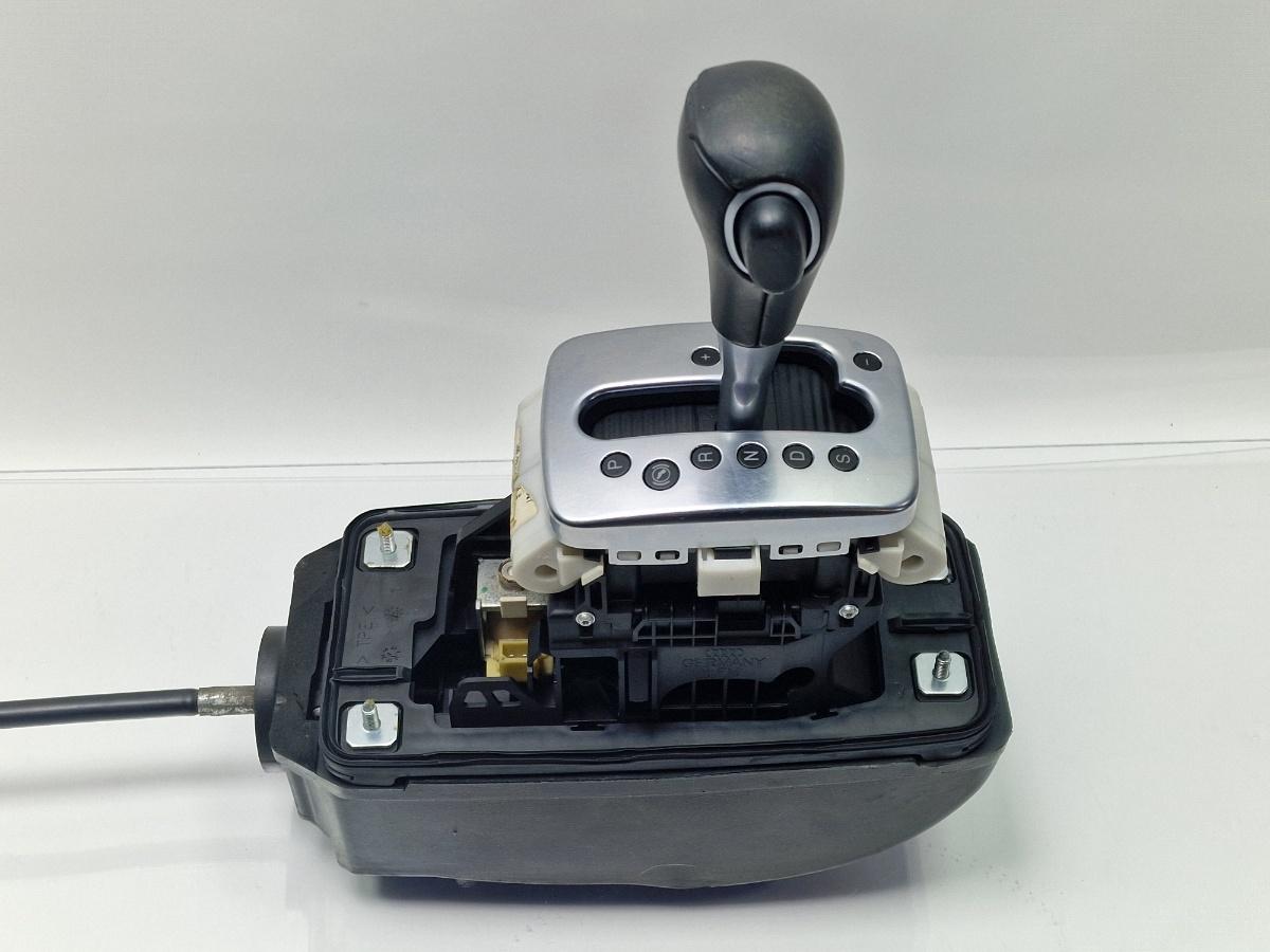 Timonerie cutie automata AUDI A4 III Avant 8ED, B7 2004 - 2008 2.5 TDI BDG 8E1713105D