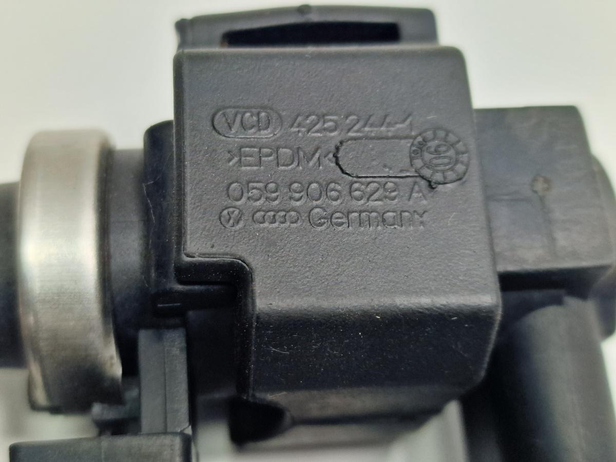 Supapa de vacuum AUDI A4 III Avant 8ED, B7 2004 - 2008 2.5 TDI BDG 059906629A