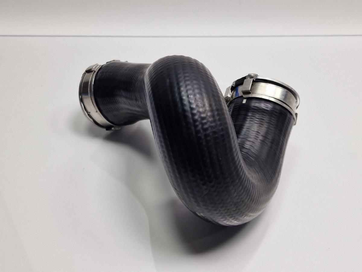 Furtun intercooler AUDI A4 III Avant 8ED, B7 2004 - 2008 2.5 TDI BDG 8E0145738F