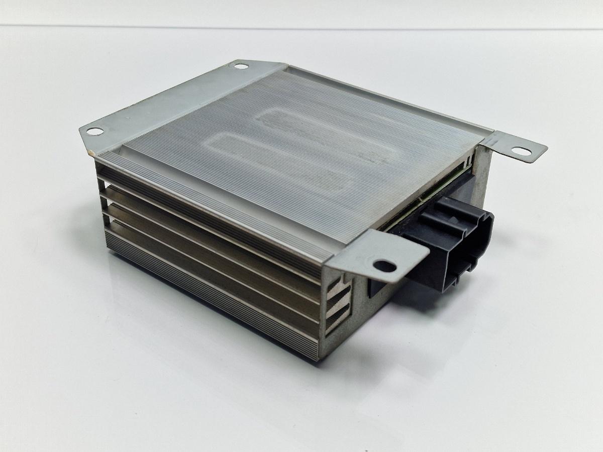Amplificator sunet AUDI A4 III Avant 8ED, B7 2004 - 2008 2.5 TDI BDG 8E9035223D