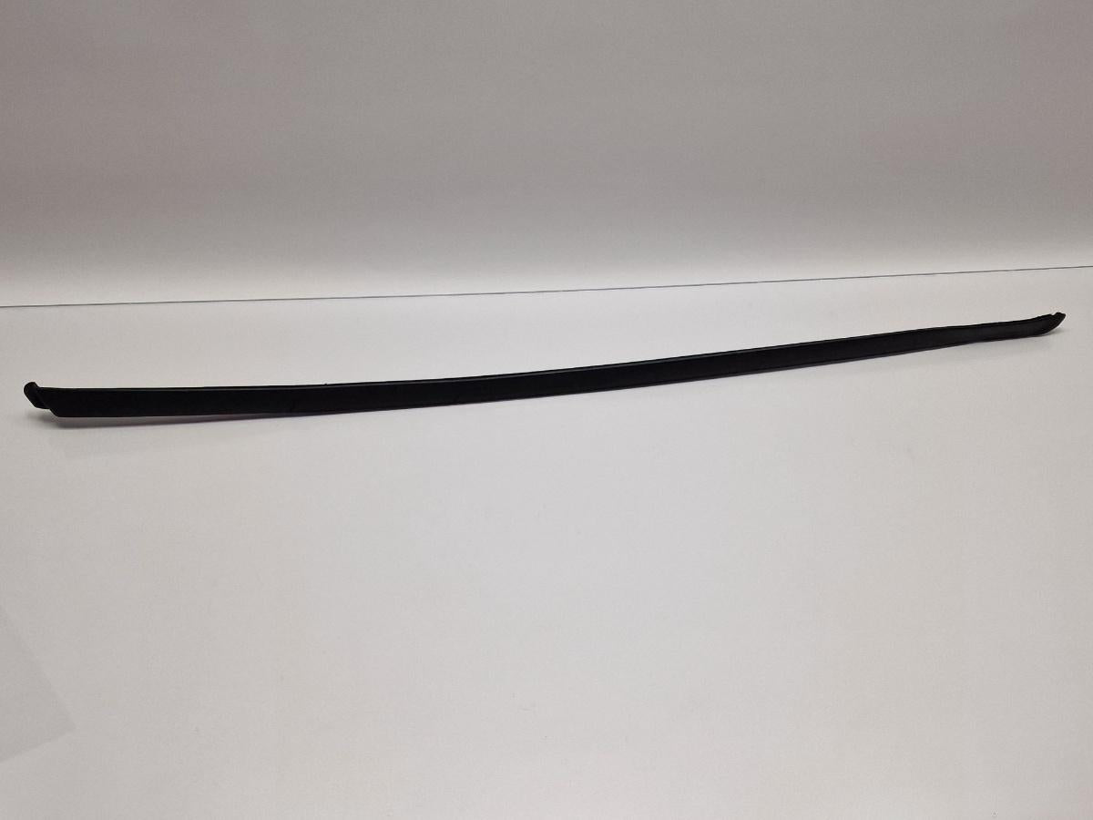 Cheder parbriz stanga AUDI A4 III Avant 8ED, B7 2004 - 2008 2.5 TDI BDG 8E0854327E