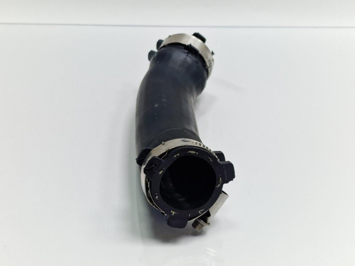 Furtun intercooler AUDI A4 III Avant 8ED, B7 2004 - 2008 2.5 TDI BDG 8E0145709A