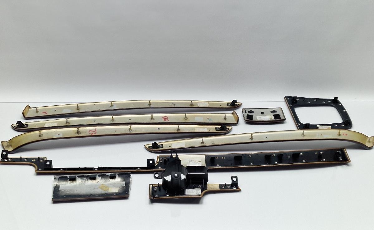 Ornamente interioare trim plansa si usi AUDI A4 B7 2004 - 2008 8E1853190AA