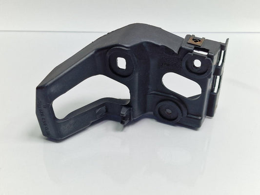 Suport prag stanga fata AUDI A4 III Avant 8ED, B7 2004 - 2008 2.5 TDI BDG 8E0853921D