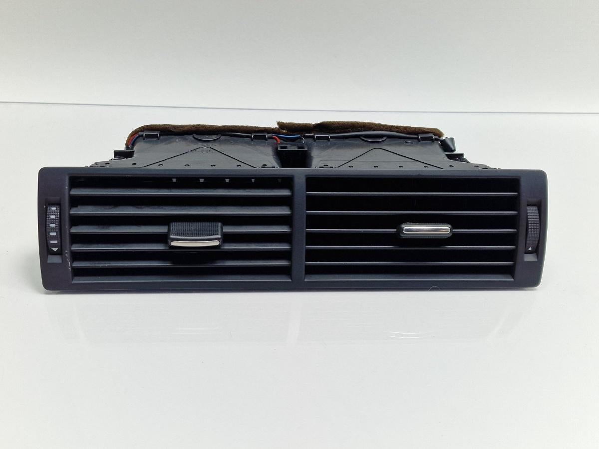 Grila ventilatie bord centrala AUDI A4 III Avant 8ED, B7 2004 - 2008 2.5 TDI BDG 8E0820951H