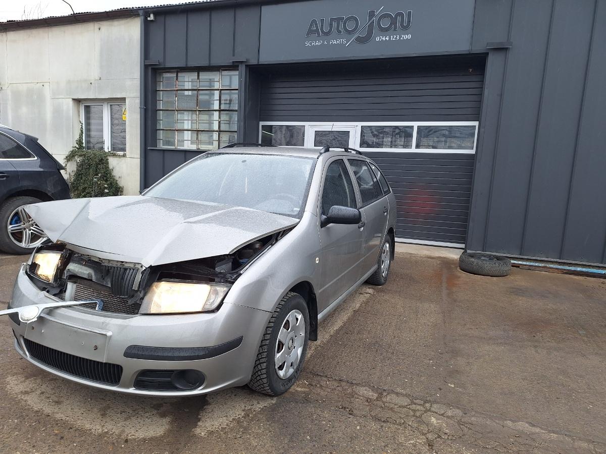 Dezmembrez SKODA FABIA Combi 6Y5 2007 1.2 BME 47KW|64HP
