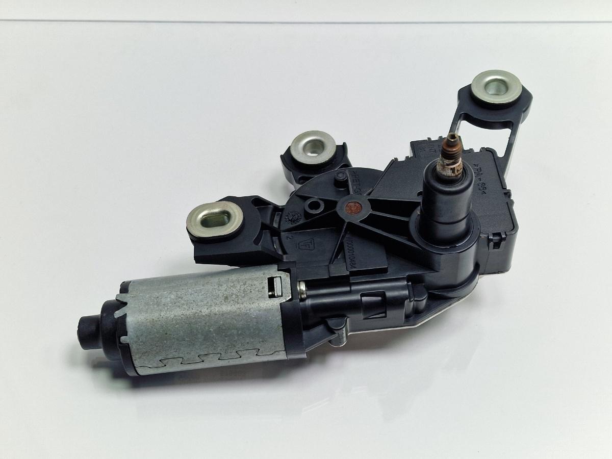 Motoras stergator luneta AUDI A4 III Avant 8ED, B7 2004 - 2008 2.5 TDI BDG Valeo 579603 8E9955711E