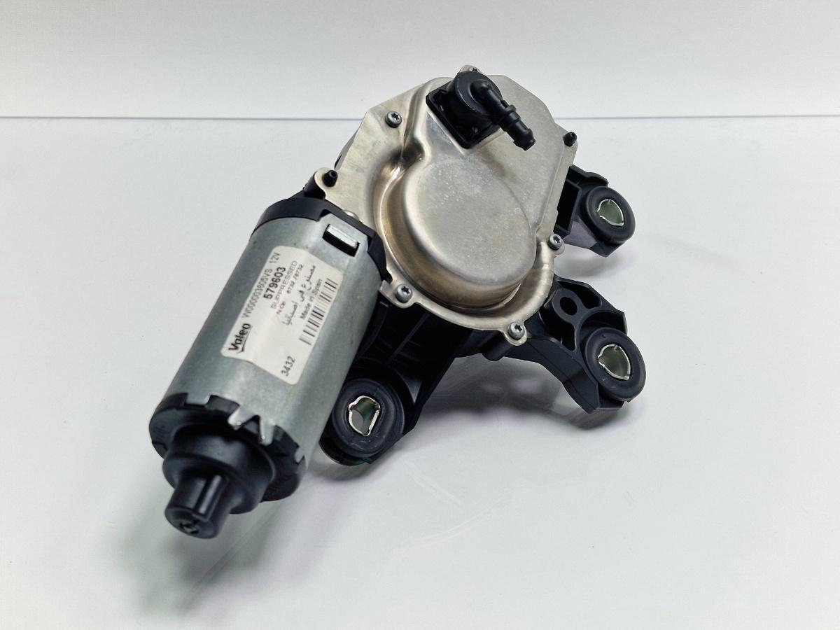 Motoras stergator luneta AUDI A4 III Avant 8ED, B7 2004 - 2008 2.5 TDI BDG Valeo 579603 8E9955711E