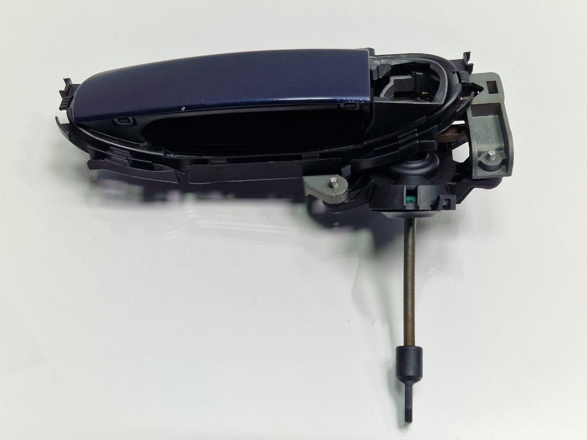 Maner exterior usa stanga fata AUDI A4 III Avant 8ED, B7 2004 - 2008 albastru LZ5J 8E1837207