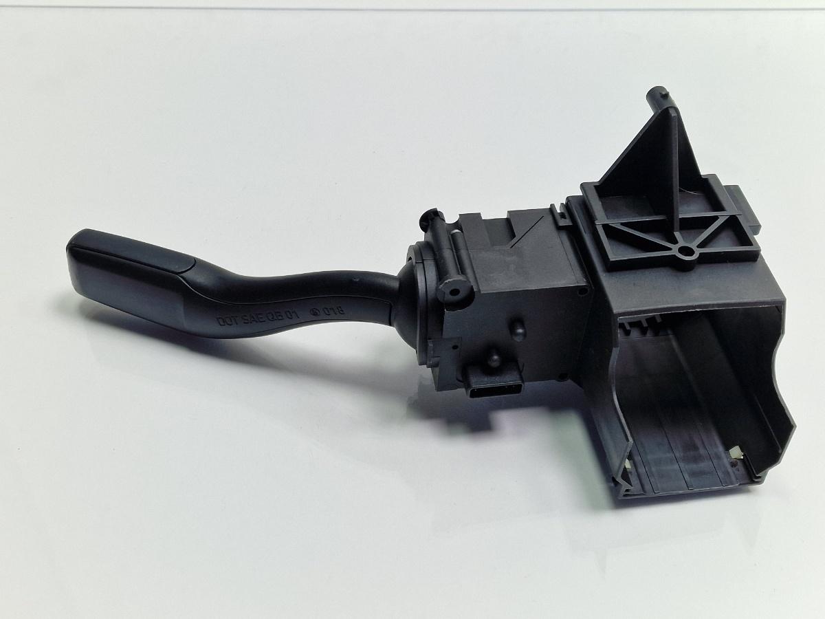Maneta semnalizare AUDI A4 III Avant 8ED, B7 2004 - 2008 2.5 TDI BDG 4E0953513A