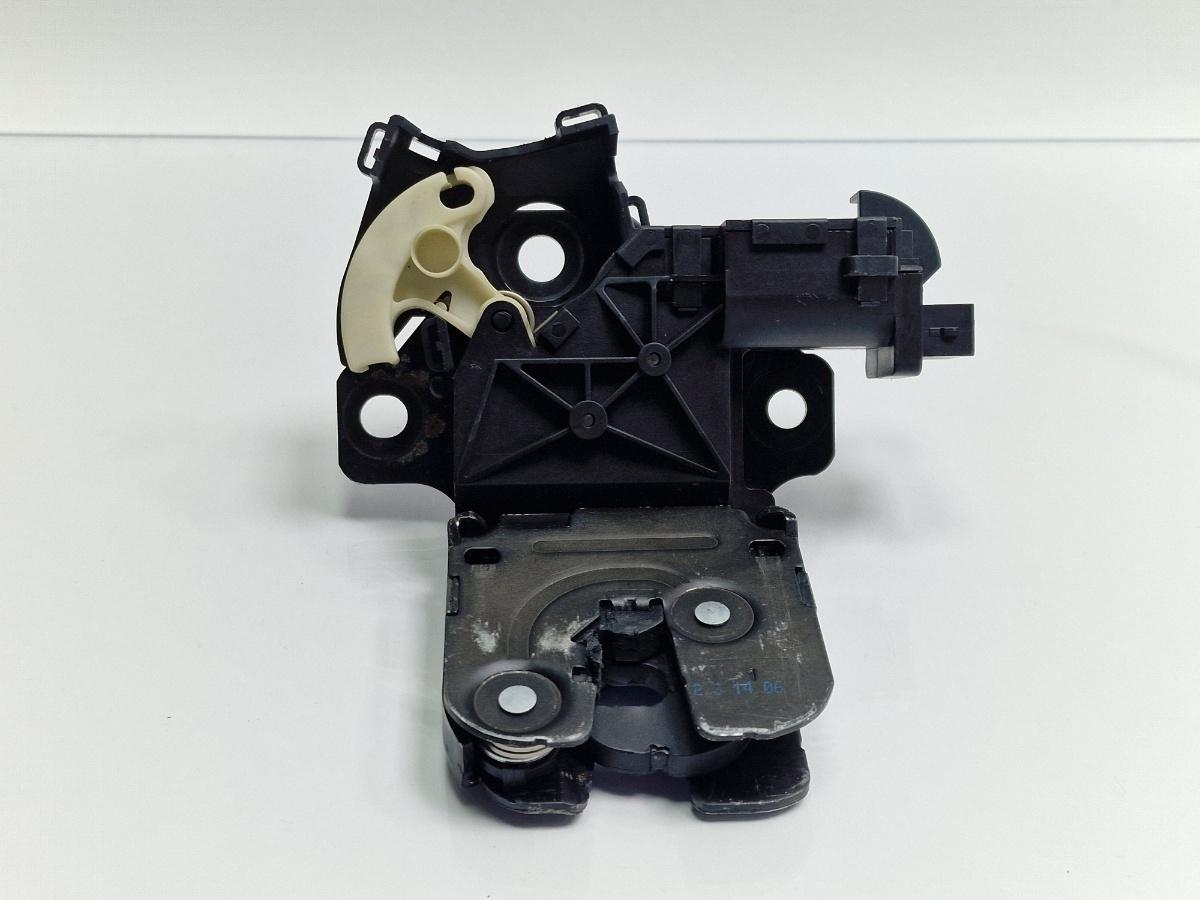 Broasca haion AUDI A4 III Avant 8ED, B7 2004 - 2008 2.5 TDI BDG 8P4827505B
