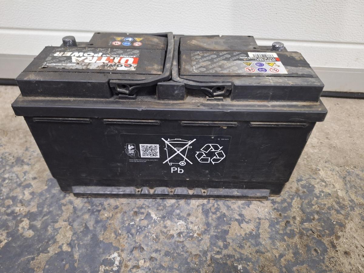 Baterie AUDI A6 III Avant 4F5, C6 2005 - 2011 2.0 TDI BLB, BRE 95AH 800A