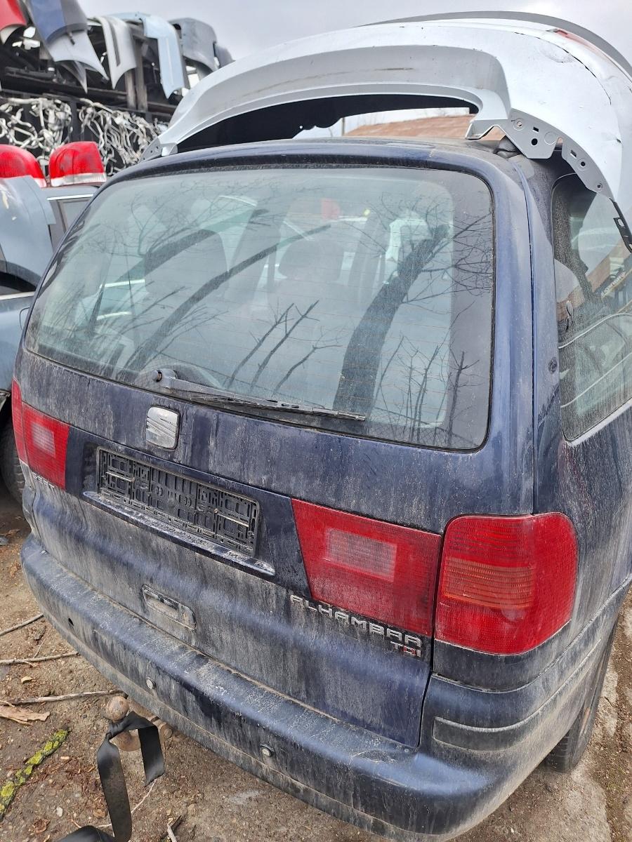 Haion portbagaj SEAT ALHAMBRA 7V8, 7V9 2001 - 2010 , albastru LB5N