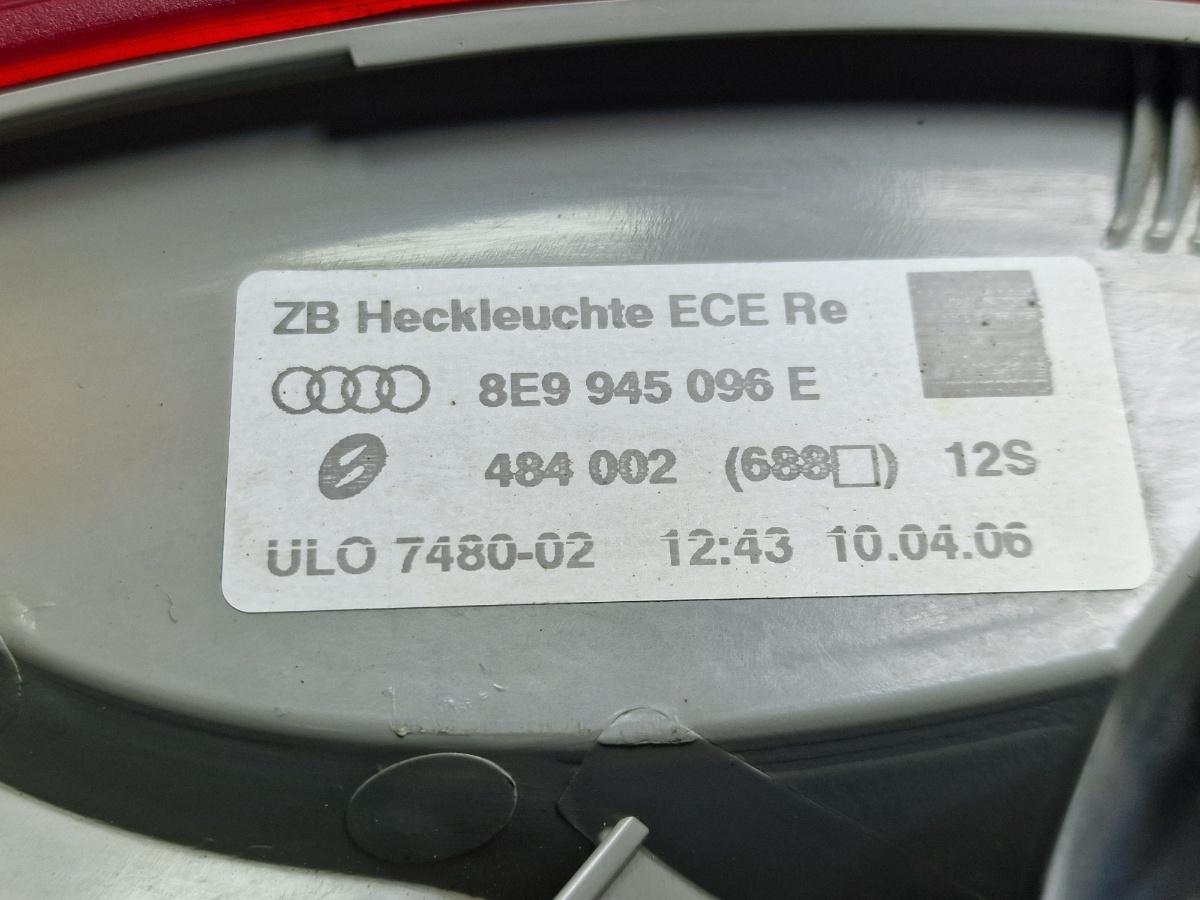 Stop de pe caroserie dreapta AUDI A4 III Avant 8ED, B7 2004 - 2008 2.5 TDI BDG 8E9945096