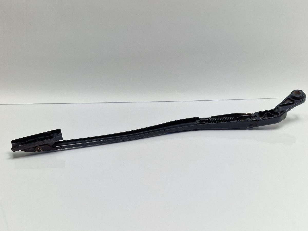 Brat stergator dreapta AUDI A4 III Avant 8ED, B7 2004 - 2008 2.5 TDI BDG 8E1955408C