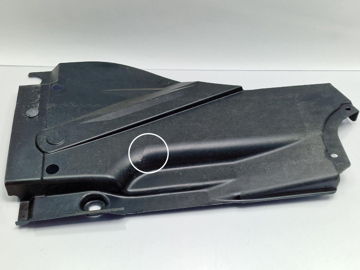 Scut de protectie sub caroserie dreapta spate AUDI A4 III Avant 8ED, B7 2004 - 2008 2.5 TDI BDG 8E0825216R