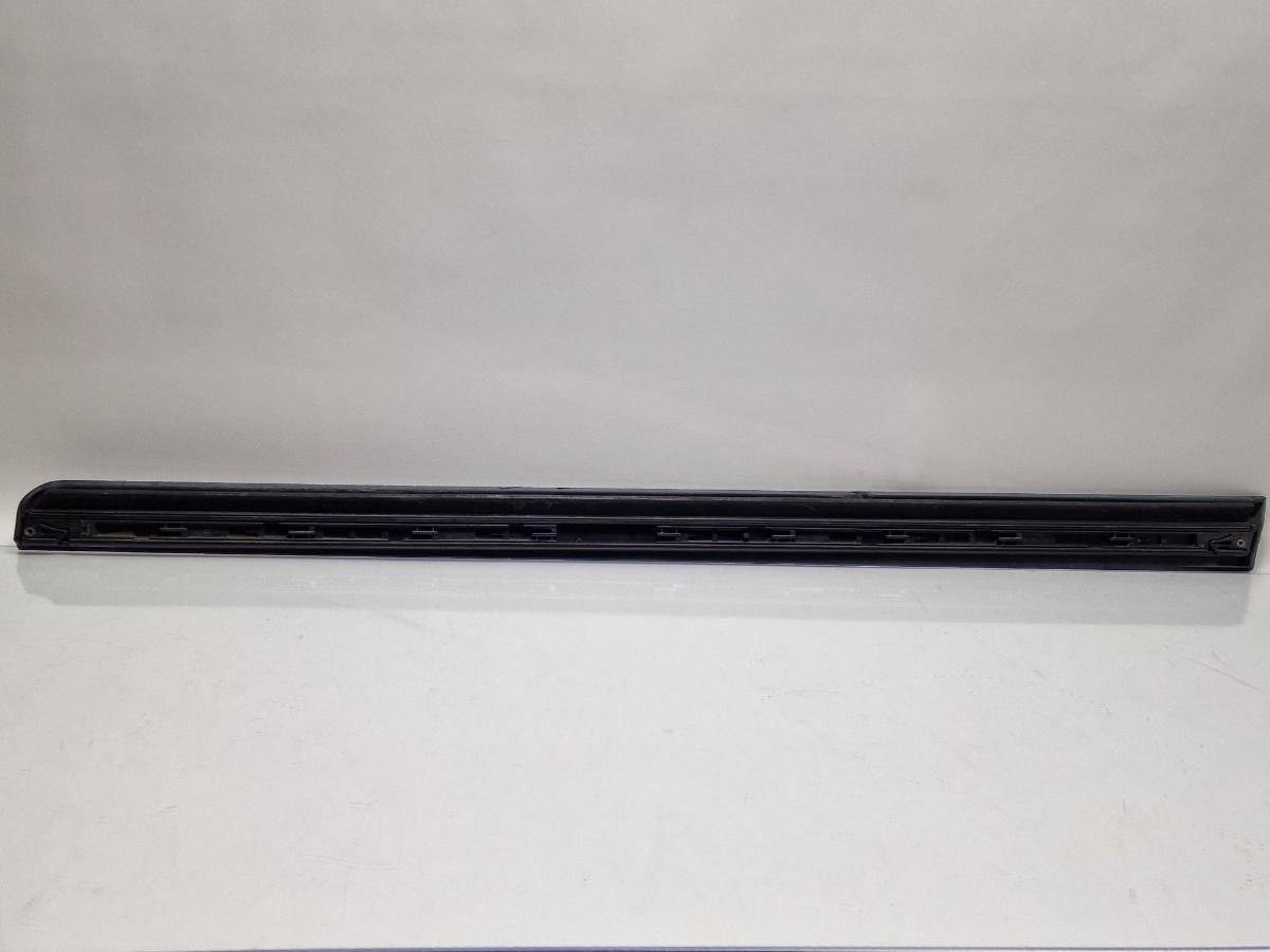 Bandou usa stanga fata AUDI A4 III Avant 8ED, B7 2004 - 2008 albastru LZ5J 8E0853959E