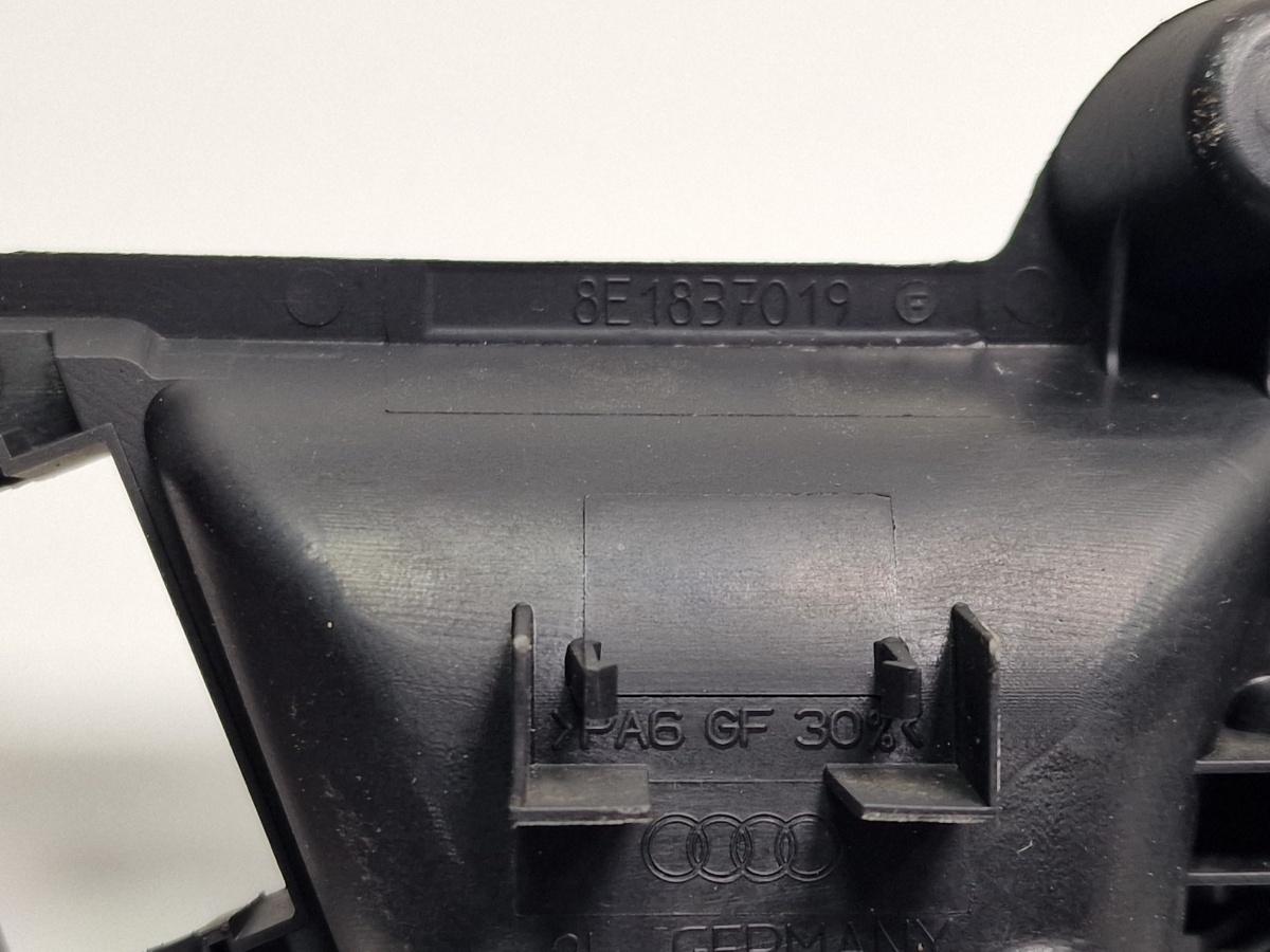 Maner interior usa stanga fata AUDI A4 III Avant 8ED, B7 2004 - 2008 2.5 TDI BDG 8E1837019F