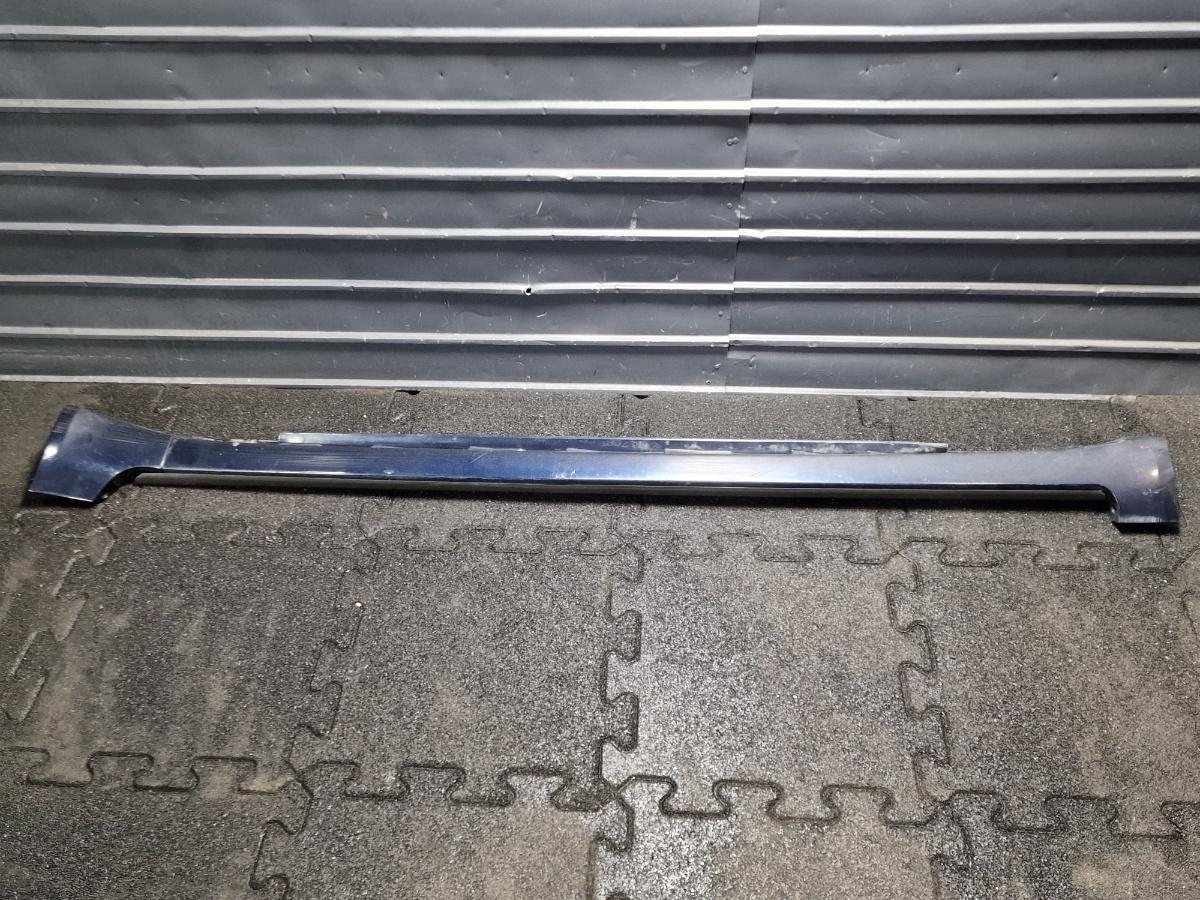 Prag stanga AUDI A4 III Avant 8ED, B7 2004 - 2008 albastru LZ5J 8E0853859