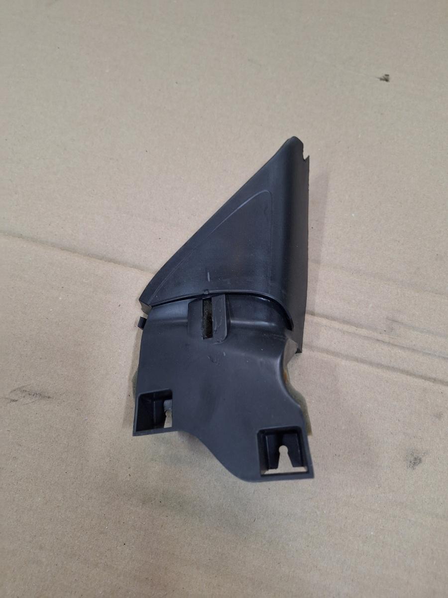 Alte ornamente portiera fata dreapta VOLKSWAGEN JETTA IV 162, 163, AV3, AV2 2009 -> 1.2 TSI CBZB 5C6837974