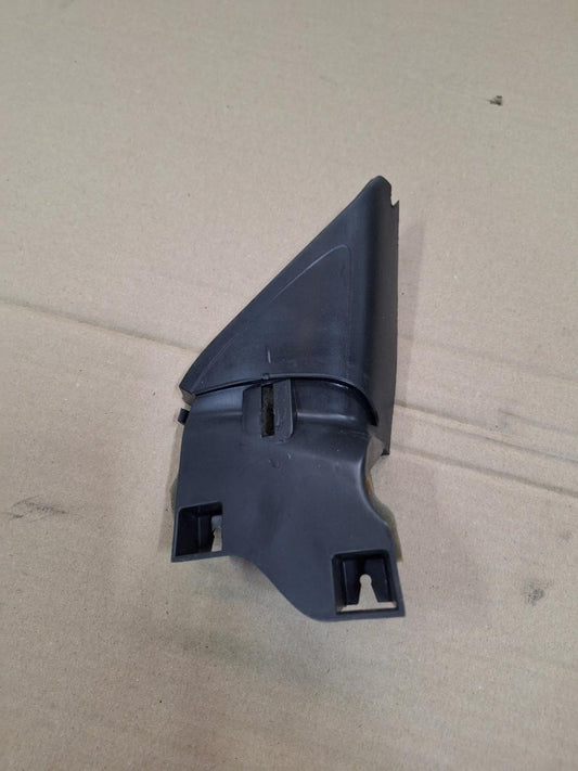 Alte ornamente portiera fata dreapta VOLKSWAGEN JETTA IV 162, 163, AV3, AV2 2009 -> 1.2 TSI CBZB 5C6837974