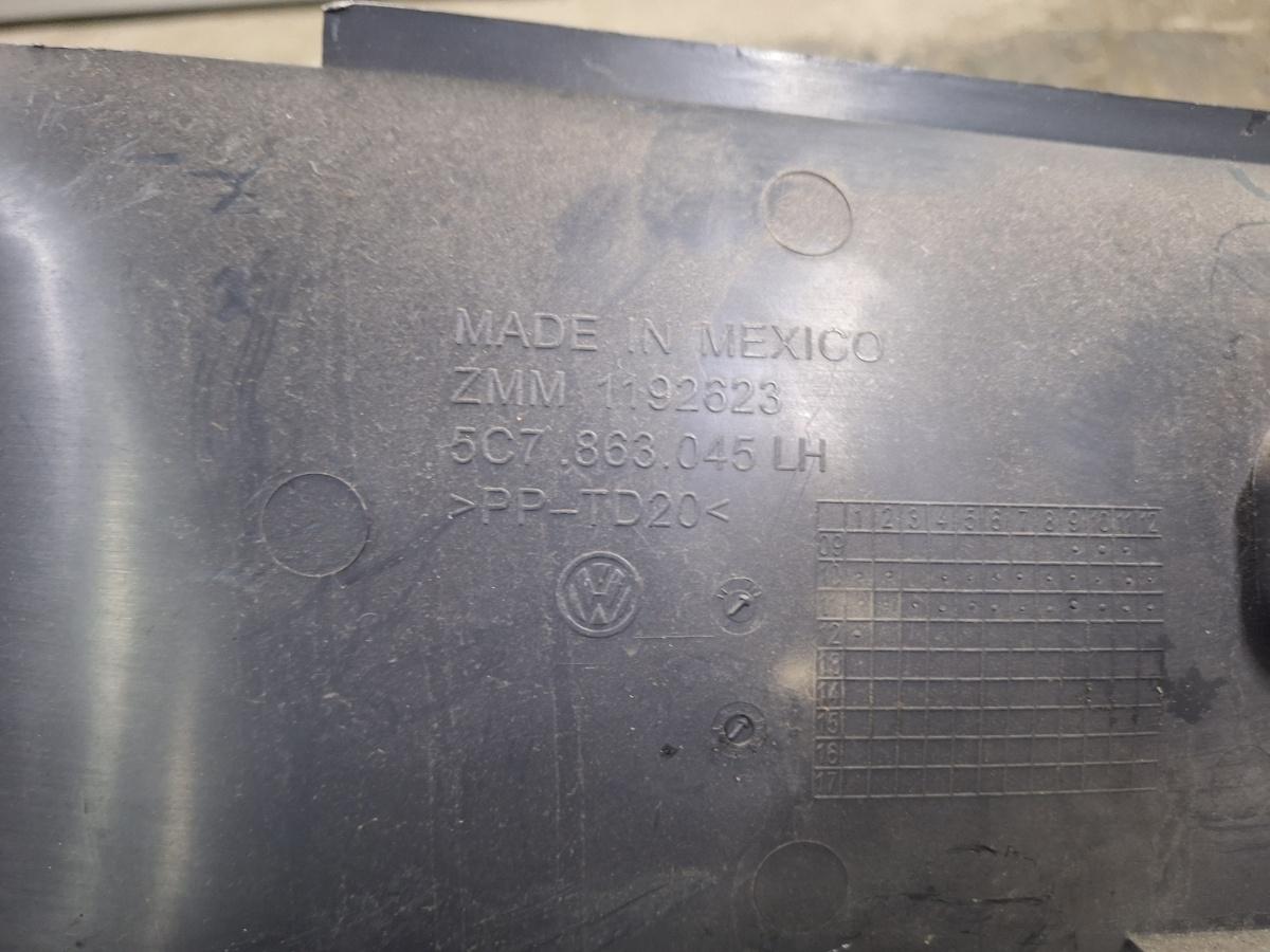 Elemente decorative consola centrala stanga VOLKSWAGEN JETTA IV 162, 163, AV3, AV2 2009 -> 1.2 TSI CBZB 5C7863045
