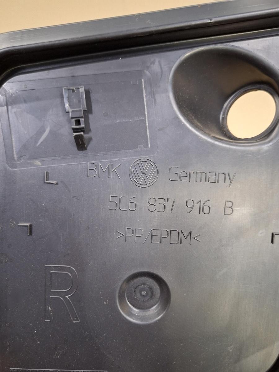 Antifonare portiera fata dreapta VOLKSWAGEN JETTA IV 162, 163, AV3, AV2 2009 -> 1.2 TSI CBZB 5C6837916B