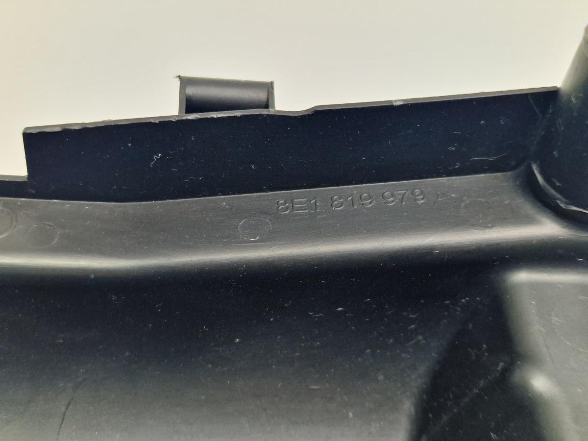Capac filtru polen AUDI A4 III Avant 8ED, B7 2004 - 2008 2.5 TDI BDG 8E1819979A