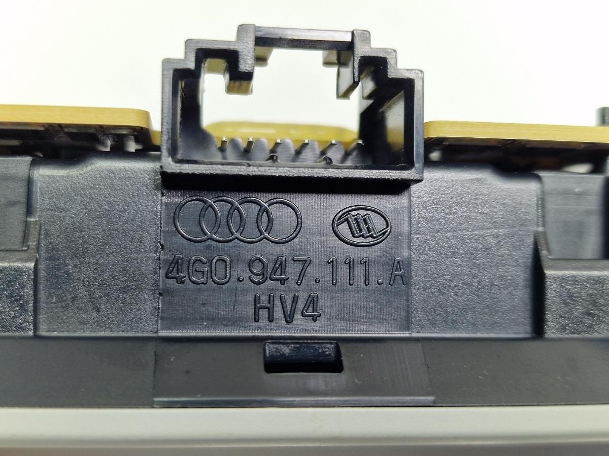 Plafoniera spate AUDI A6 IV Avant 4G5, C7, 4GD 2011 - 2018 2.0 TDI CSUD, DDCB 4G0947111A
