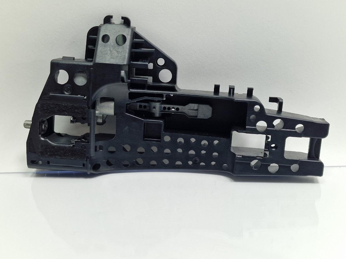 Suport maner exterior usa stanga spate AUDI A6 IV Avant 4G5, C7, 4GD 2011 - 2018 2.0 TDI CSUD, DDCB 4H0837885