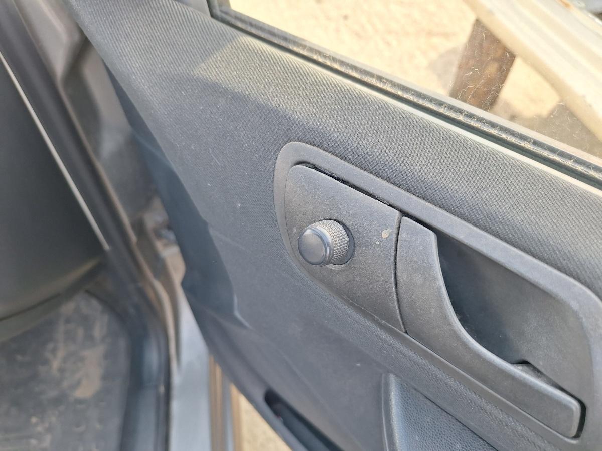 Oglindă laterală manuală dreapta SKODA FABIA Combi 6Y5 2007 1.2 BME 47KW|64HP 2007