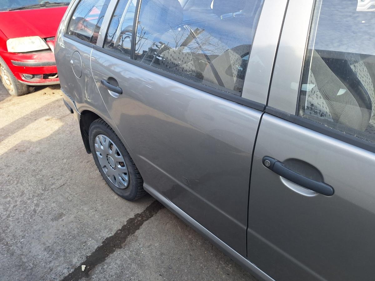 Usa portiera spate dreapta SKODA FABIA Combi 6Y5 2000 - 2007 , gri LF8H