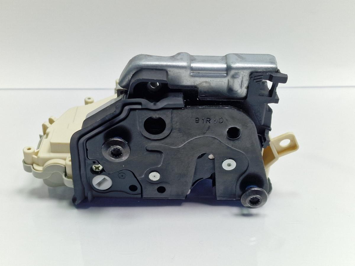 Broasca usa dreapta spate AUDI A6 IV Avant 4G5, C7, 4GD 2011 - 2018 2.0 TDI CSUD, DDCB 4G0839016C