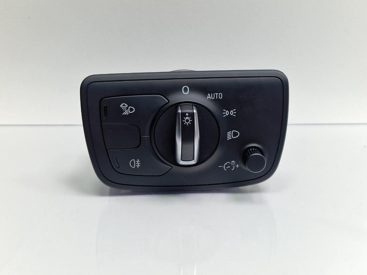 Bloc lumini AUDI A6 IV Avant 4G5, C7, 4GD 2011 - 2018 2.0 TDI CSUD, DDCB 4G0941531BE