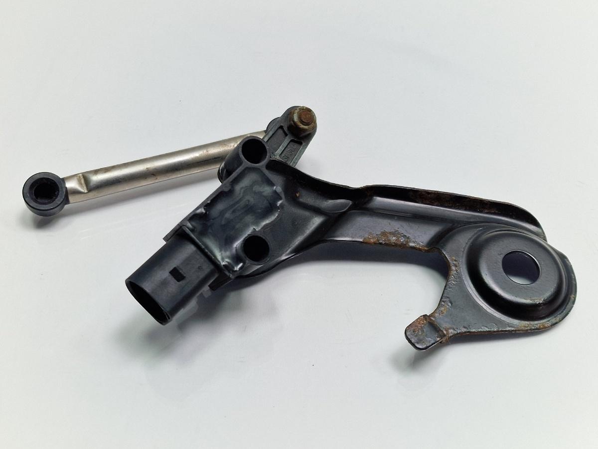 Senzor de nivel faruri stanga spate AUDI A6 IV Avant 4G5, C7, 4GD 2011 - 2018 2.0 TDI CSUD, DDCB 8R0941309C