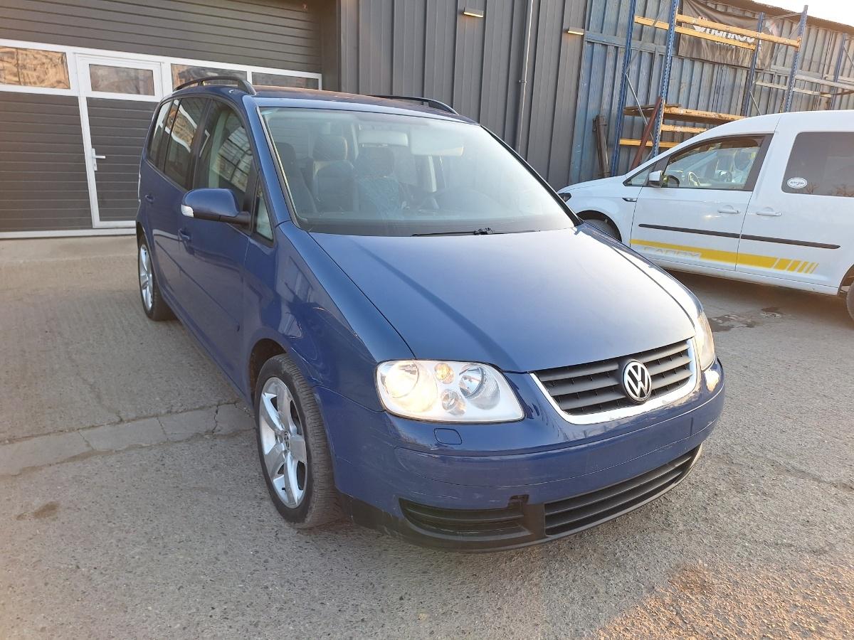 Dezmembrez VOLKSWAGEN TOURAN 1T1, 1T2 2004 2.0 TDI 16V BKD 103KW|140HP