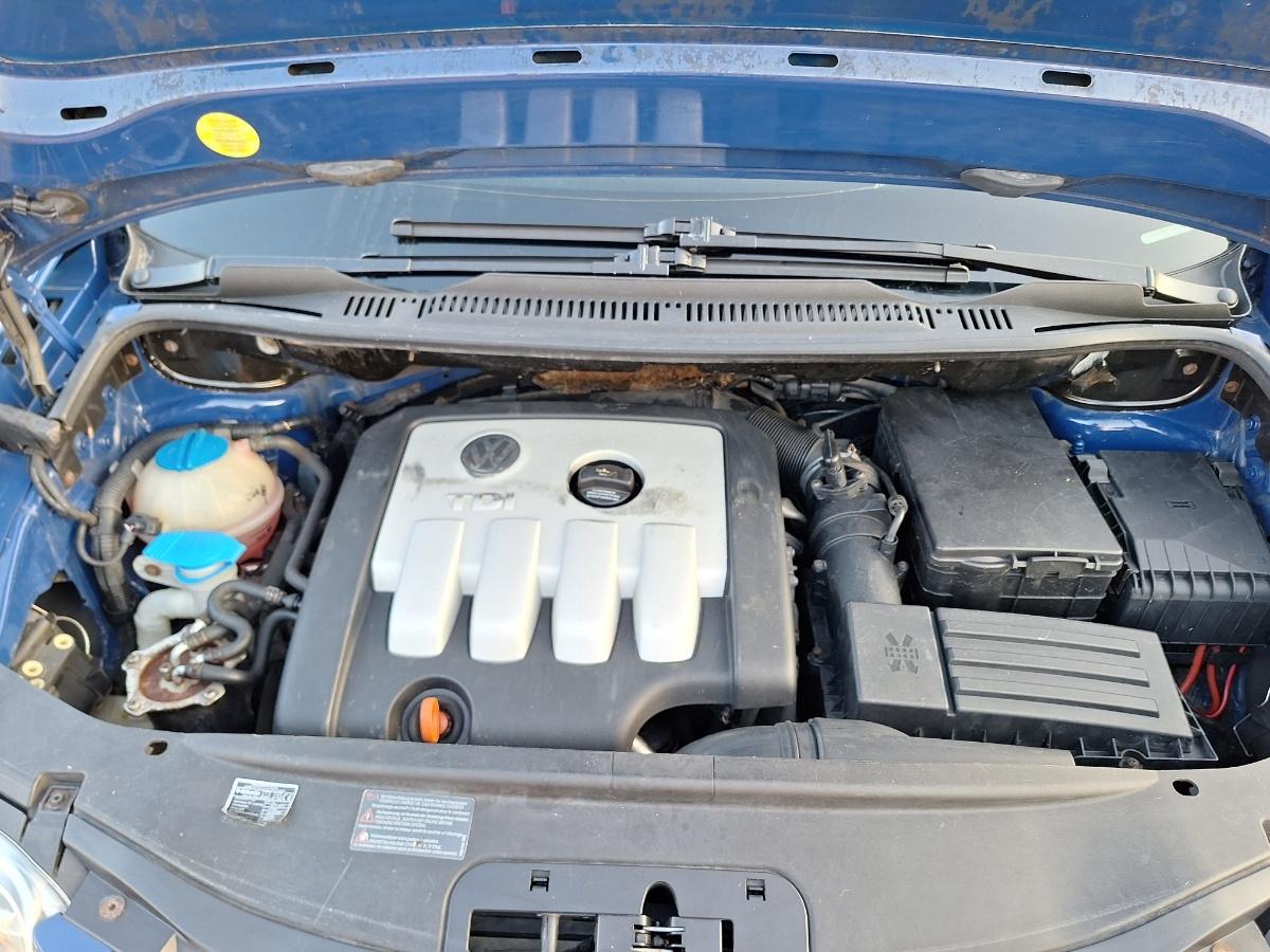 Dezmembrez VOLKSWAGEN TOURAN 1T1, 1T2 2004 2.0 TDI 16V BKD 103KW|140HP