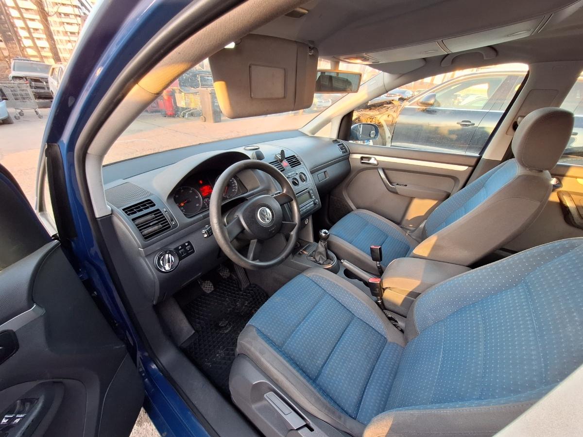 Dezmembrez VOLKSWAGEN TOURAN 1T1, 1T2 2004 2.0 TDI 16V BKD 103KW|140HP
