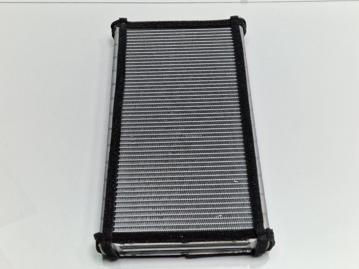 Radiator caldura AUDI A6 IV Avant 4G5, C7, 4GD 2011 - 2018 2.0 TDI CSUD, DDCB 4H0898037
