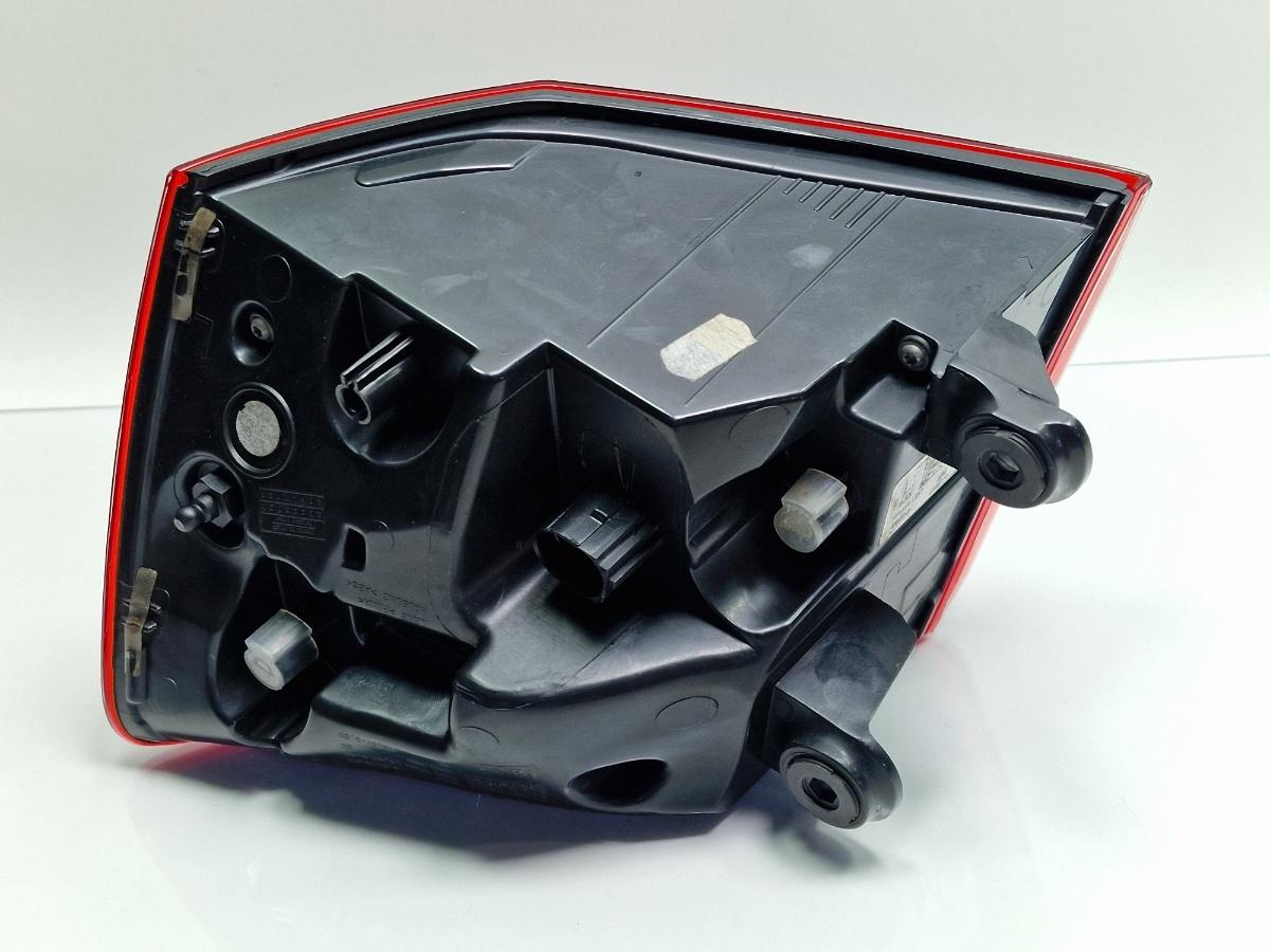 Stop de pe caroserie stanga AUDI A6 IV Avant 4G5, C7, 4GD 2011 - 2018 2.0 TDI CSUD, DDCB Valeo 4G9945095F